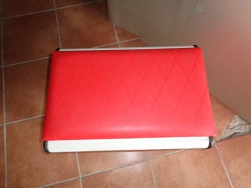 Ницяк интересная табуретка