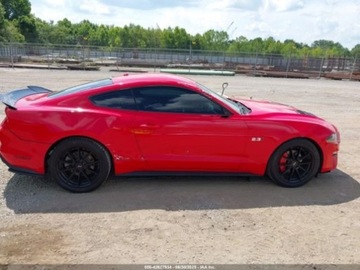 Ford Mustang VI 2019 Ford Mustang 2019 Ford Mustang EcoBoost Fastback 2.3 Benzyna 310KM, zdjęcie 11