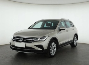 Volkswagen Tiguan II SUV Facelifting 1.5 TSI 150KM 2024 VW Tiguan 1.5 TSI, Salon Polska, Serwis ASO, DSG, zdjęcie 1