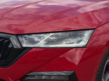 Skoda Octavia IV RS Liftback 2.0 TSI 245KM 2023 Skoda Octavia 2.0TSI 245KM RS SerwisASO Acc Dcc Kessy Virtual Matrix FV23, zdjęcie 38