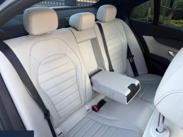 Mercedes Klasa C W205 Limuzyna AMG 450 AMG 367KM 2018 Mercedes Klasa C AMG 43 4Matic 9G-TRONIC 367KM 2018r Możliwa zamiana!, zdjęcie 7