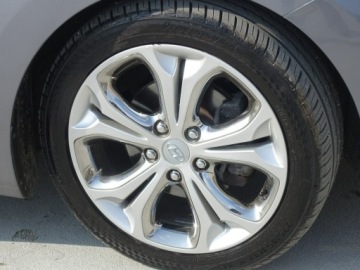 Hyundai i30 II Hatchback 3d 1.6 CRDi (HIGH)  128KM 2013 Hyundai i30 1.6 CRDI 128KM/Panorama, zdjęcie 27