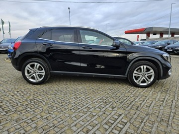 Mercedes GLA I Off-Roader Facelifting 2.0 250 211KM 2018 Mercedes GLA 250 2,0 Benzyna 211KM automat 4 matic, zdjęcie 20
