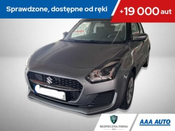 Suzuki Swift VI Hatchback Facelifting 1.2 DualJet SHVS 83KM 2021 Suzuki Swift 1.2, Salon Polska, 1. Właściciel