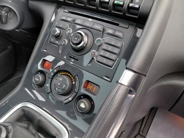 Peugeot 3008 I Crossover 2.0 HDi FAP 150KM 2014 Peugeot 3008 DVD Navi Panorama Head Up 2xPDC 2.0 Diesel 150KM, zdjęcie 13