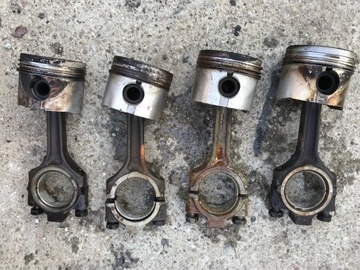 TŁOK KORBOWÓD FIAT SEICENTO UNO CINQUECENTO 0,9