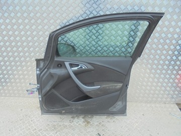 1432. DVEŘE PRAVÝ PŘEDNÍ OPEL ASTRA IV J