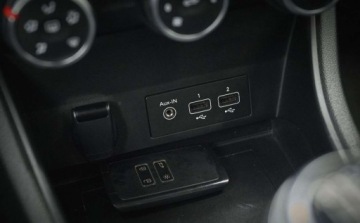 Renault Captur II Crossover 1.0 TCe LPG 100KM 2022 Renault Captur Renault Captur Benzyna 100KM, zdjęcie 23