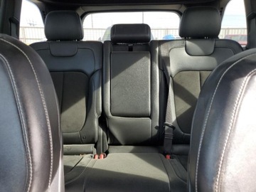 Jeep Grand Cherokee IV 2022 Jeep Grand Cherokee LAREDO 2022, od ubezpieczalni 3.6 Benzyna 293KM, zdjęcie 8