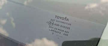 Toyota Auris II 2013 Toyota Auris Toyota Auris 1.8 Hybryda 99KM, zdjęcie 30