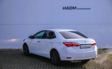 Toyota Corolla XI Sedan 1.6 Valvematic 132KM 2016 Toyota Corolla Toyota Corolla 1.6 132km 1.6 Benzyna 132KM, zdjęcie 6
