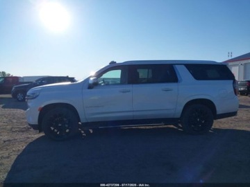 Chevrolet Suburban GMT900 2022 Chevrolet Suburban Premier 2022 5.3l 5.3 Benzyna 355KM, zdjęcie 2