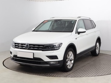 Volkswagen Tiguan Allspace SUV 2.0 TSI 180KM 2018 VW Tiguan Allspace 2.0 TSI, Salon Polska, zdjęcie 1