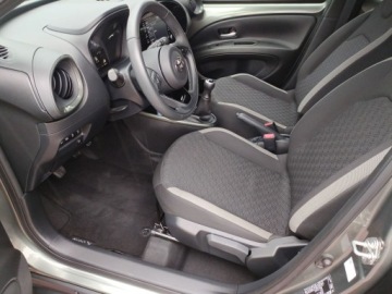 Toyota Aygo X 1.1 VVT-i 72KM 2023 Toyota Aygo X 1.0 VVTi Style 1.0VVT-i 72KM Style I, zdjęcie 9
