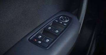 Renault Captur II Crossover 1.0 TCe 100KM 2019 Renault Captur (Nr. 230) 1.0 TCe Kamera Klimatyzacja Nawigacja Tempomat Gw, zdjęcie 30