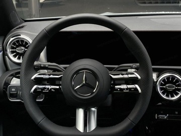 Mercedes CLA C118/X118 Shooting Brake Facelifting 1.3 180 136KM 2025 CLA Shooting Brake 180 AMG Line 1.3 (136KM) 2025, zdjęcie 5