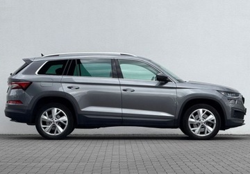 Skoda Kodiaq I SUV Facelifting 2.0 TDI SCR 200KM 2022 Skoda Kodiaq Matrix-LED ACC Navi Kamera Salon PL FVAT23 Gwarancja 20, zdjęcie 2