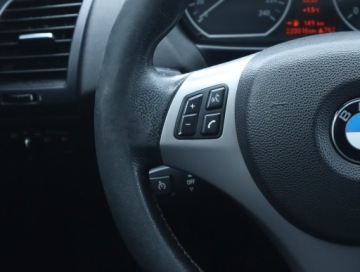 BMW Seria 1 E81/E87 Hatchback 5d E87 2.0 118d 122KM 2007 BMW 1 118d, Xenon, Klima, Klimatronic, Tempomat, zdjęcie 14