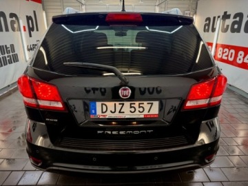 Fiat Freemont 2.0 Multijet II 16v 170KM 2015 Fiat Freemont BLACK CODE dvd nglosnienie alpine 2x kola alu roczna gwaran, zdjęcie 5