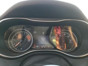 Jeep Cherokee V 2019 Jeep Cherokee 2019r.,Limited, od ubezpieczalni 3.2 Benzyna 271KM, zdjęcie 10