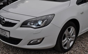 Opel Astra J Hatchback 5d 1.4 Turbo ECOTEC 140KM 2010 Opel Astra 1.4 Turbo Benzyna Xenon Tempomat Cz. parkowania INFINITI 1.4, zdjęcie 32