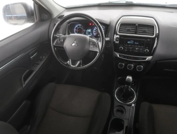 Mitsubishi ASX I SUV Facelifting 2015 1.6 DI-D 114KM 2015 Mitsubishi ASX 1.6 DI-D, Salon Polska, Serwis ASO, zdjęcie 6