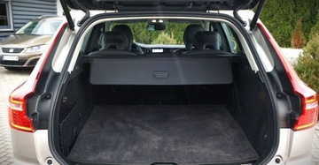 Volvo XC60 II 2022 Volvo XC 60 (Nr.243) 2.0 B4 Automat Skory Navi Kamera Tempomat Gwarancja, zdjęcie 19