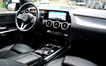 Mercedes Klasa B W247 Sports Tourer 2.0 B200d 150KM 2019 Mercedes-Benz Klasa B 2.0 Diesel Full Led Asystent Hej Mercedes 2.0 Diesel, zdjęcie 8