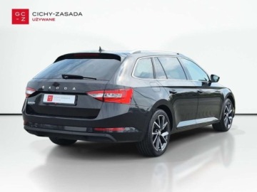 Skoda Superb III Kombi Facelifting 2.0 TDI SCR 150KM 2023 Skoda Superb Style Faktura VATkameraAlcantara 2.0 Diesel 150KM, zdjęcie 4