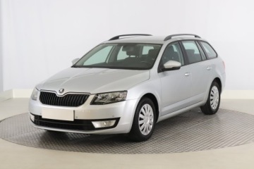 Skoda Octavia III Kombi 1.6 TDI CR DPF 110KM 2015 Skoda Octavia 1.6 TDI, Salon Polska, Klima, zdjęcie 1