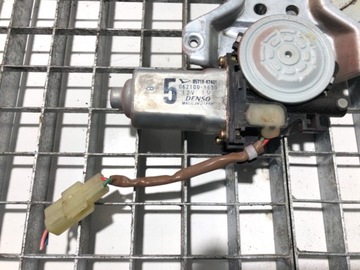 ZVEDÁK OKNO PRAVÝ PŘEDNÍ DAIHATSU TERIOS 85710-87401 TERÉNNÍ 97-06