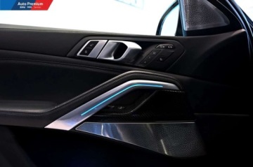 BMW Seria 6 G32 2021 BMW X6M xDrive600KMPakiet M SportDriving AssistantBMW Live Professional, zdjęcie 12