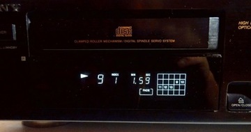 CD-плеер Sony CDP-415 черный