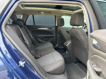 Opel Insignia II Sports Tourer Facelifting 1.5 Diesel 122KM 2021 Opel Insignia 1,5 Automat 122KM Bogate, zdjęcie 33