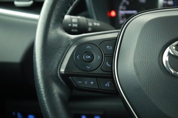 Toyota Corolla XII Sedan 1.8 Hybrid 122KM 2020 Toyota Corolla 1.8 Hybrid, Salon Polska, zdjęcie 12