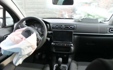 Citroen C3 III Hatchback Facelifting 1.2 PureTech 83KM 2023 Citroen C3 1.2 Benzyna 83KM, zdjęcie 6