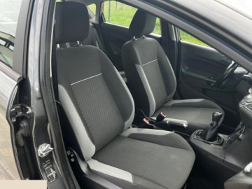 Ford Fiesta VIII 2018 Ford Fiesta 1.5 TDCi 74KM Celebration 2018r, zdjęcie 19