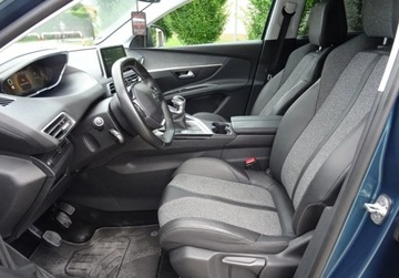 Peugeot 5008 II Crossover 1.2 PureTech 130KM 2017 Peugeot 5008 Bezwypadkowy Serwisowany 1-Wlasciciel Navi Kamera Blis 7-Osob, zdjęcie 17