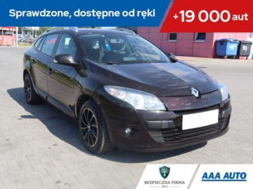 Renault Megane III Grandtour Facelifting 1.6 16v 100KM 2012 Renault Megane 1.6 16V, Navi, Klima, Tempomat