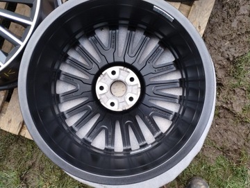 4X DISK HLINÍK AUDI Q3 SQ3 F3 Q2 A6 C6. ORIGINÁLNÍ 7JX 19" 5X112 ET 43