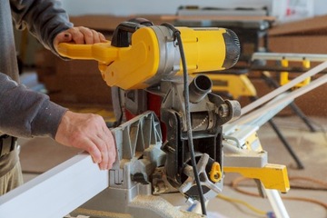 Listwa przypodłogowa podłogowa polistyren cokół BIAŁA 100cm FS5