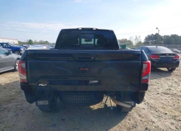 Nissan Titan 2021 Nissan Titan 2021, 5.6L, 4x4, PRO-4X, od ubezpieczalni 5.6 Benzyna 400KM, zdjęcie 4