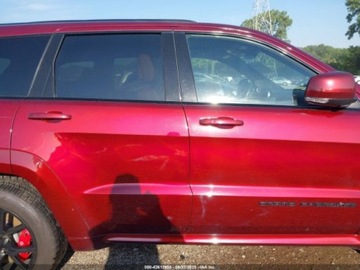 Jeep Grand Cherokee IV 2019 Jeep Grand Cherokee Srt 2019 6.4l 6.4 Benzyna 475KM, zdjęcie 6