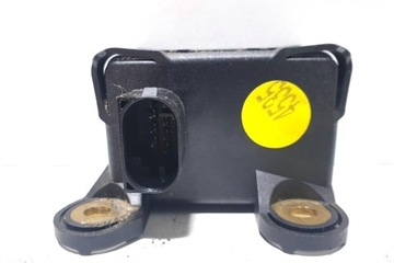 RELÉ OPEL ASTRA H (L48) 13208665 2007