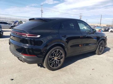 Porsche Cayenne III 2024 Porsche Cayenne S Coupe, 2024r., 4x4, 4.0L 4.0 Benzyna 468KM, zdjęcie 1