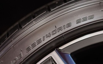 Toyota Corolla XII 2023 Toyota Corolla 1.8 Hybrid GR Sport Dynamic 1.8 Hybryda 140KM, zdjęcie 13