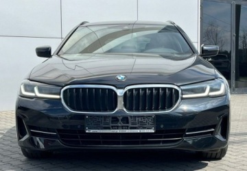 BMW Seria 5 G30-G31 Touring Facelifting 2.0 520d 190KM 2022 BMW Seria 5 Skora Automat Hak Virtual Grzane fotele Led Navi Kamera, zdjęcie 2