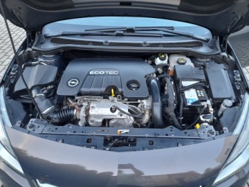 Opel Astra K Sports Tourer 1.6 CDTI 136KM 2016 Opel Astra J Lift 2016r 1.6 diesel 6 biegow Navi Kamera Tempomt, zdjęcie 9