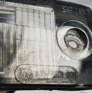 LAMPA OSVĚTLENÍ TABULKY VW GOLF IV 1J5943021
