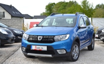 Dacia Sandero II Hatchback 5d Facelifting 0.9 TCe 90KM 2017 Dacia Sandero Stepway Automat - 1 wlasciciel - Niski przebieg - OPLACONY, zdjęcie 1